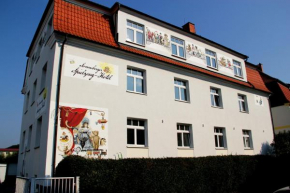 Гостиница Spielzeughotel Sonneberg, Зоннеберг